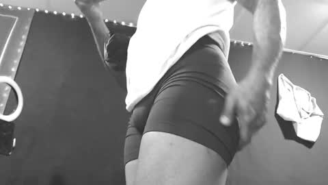 Snapshot of 5hbk chatting on October 5, 2025, 2:43 am Tettaz GetitJusy4ya online show from October 5, 2025, 2:43 am