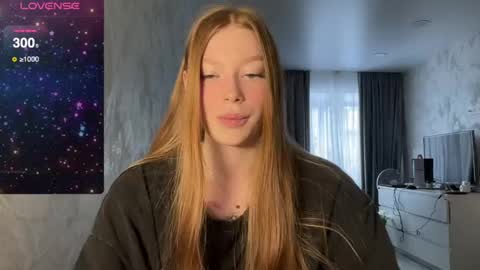 Snapshot of 5th_e1ement chatting on March 9, 2025, 10:19 am 5th_e1ement online show from March 9, 2025, 10:19 am