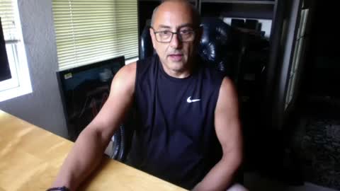 Snapshot of 66sexytime99 chatting on October 1, 2025, 12:16 am daddy vegas  for single women and couples here online show from October 1, 2025, 12:16 am