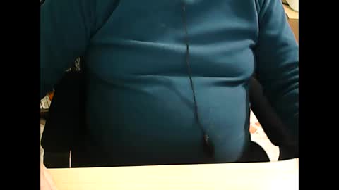 69desamor online show from December 25, 2024, 8:17 pm