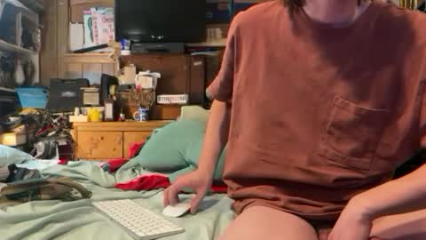 FUCKR online show from November 26, 2025, 3:46 pm