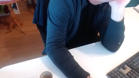 69pifpaf online show from January 5, 2025, 9:15 am