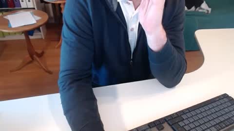 69pifpaf online show from March 4, 2025, 12:33 pm