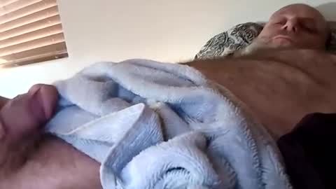 69singledad79 online show from December 8, 2024, 3:13 pm