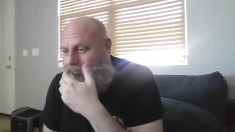 69singledad79 online show from December 9, 2024, 9:26 pm