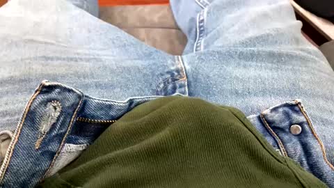 Snapshot of 6inchboytoy chatting on February 12, 2025, 2:10 pm 6inchboytoy online show from February 12, 2025, 2:10 pm