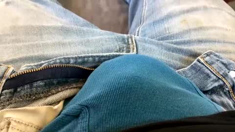 Snapshot of 6inchboytoy chatting on March 11, 2025, 2:51 pm 6inchboytoy online show from March 11, 2025, 2:51 pm