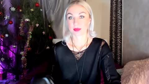 Snapshot of 6noangel66 chatting on December 19, 2024, 1:18 am SABOTAGE online show from December 19, 2024, 1:18 am