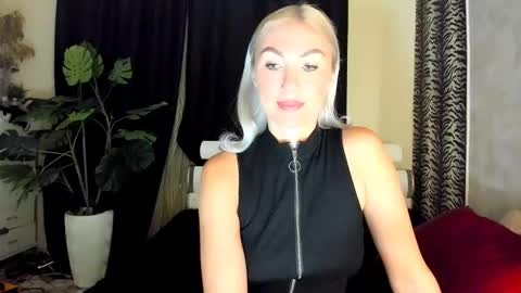 Snapshot of 6noangel66 chatting on October 4, 2025, 1:25 am SABOTAGE online show from October 4, 2025, 1:25 am