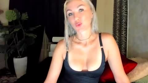 Snapshot of 6noangel66 chatting on October 11, 2025, 1:16 am SABOTAGE online show from October 11, 2025, 1:16 am