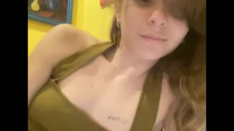 Snapshot of 75sowet018 chatting on November 6, 2025, 6:42 pm 75sowet018 online show from November 6, 2025, 6:42 pm