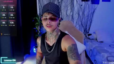 Snapshot of 777_stefantransmen chatting on November 7, 2025, 8:42 pm Stefan online show from November 7, 2025, 8:42 pm