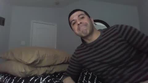 Snapshot of 7straightuncut chatting on January 2, 2025, 7:33 am mandouncut online show from January 2, 2025, 7:33 am