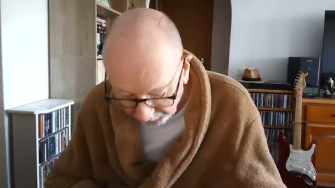 Snapshot of 7thsojourn chatting on February 9, 2025, 12:19 pm Papi online show from February 9, 2025, 12:19 pm