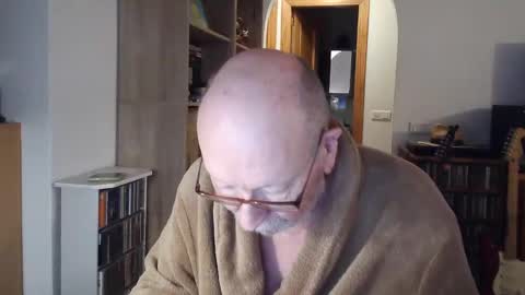 Snapshot of 7thsojourn chatting on March 1, 2025, 6:21 pm Papi online show from March 1, 2025, 6:21 pm