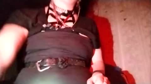 Snapshot of 7xofbadponylove chatting on November 20, 2025, 4:12 am 7xofbadponylove online show from November 20, 2025, 4:12 am