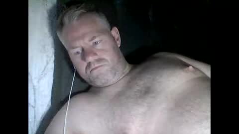 81jonnyx online show from October 5, 2025, 1:04 am