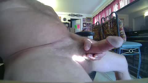 Snapshot of 86406stud chatting on January 13, 2025, 10:35 pm 86406stud online show from January 13, 2025, 10:35 pm