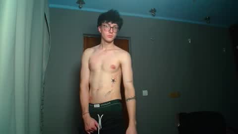 Phillip online show from October 23, 2025, 10:19 pm