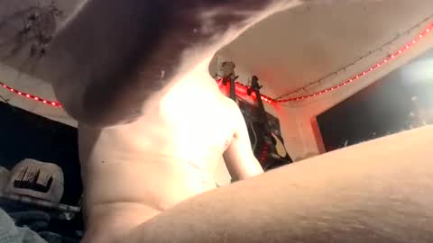 Snapshot of 8inches4you2 chatting on November 16, 2025, 4:40 am 8inches4you2 online show from November 16, 2025, 4:40 am