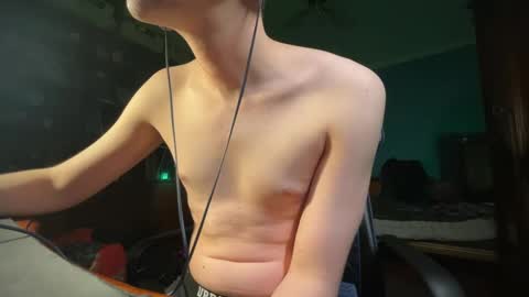 Snapshot of 91stefisexy91 chatting on January 29, 2025, 12:01 am 91stefisexy91 online show from January 29, 2025, 12:01 am