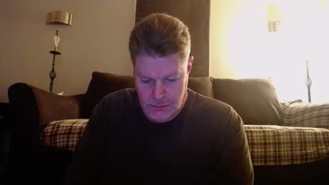 Snapshot of 989guy chatting on February 18, 2025, 6:58 pm 989guy online show from February 18, 2025, 6:58 pm