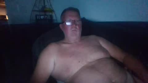 9gecko696969 online show from November 23, 2025, 10:37 am