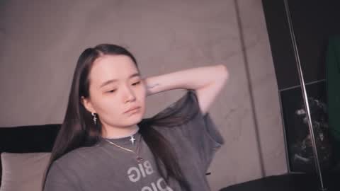 _3x7_ online show from September 25, 2025, 1:26 pm