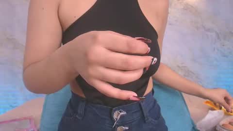  abby rouss online show from October 19, 2025, 3:07 am