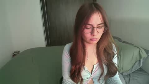 Snapshot of _abbyyyy_ chatting on February 17, 2025, 7:31 pm abby 3 online show from February 17, 2025, 7:31 pm