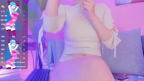 Snapshot of _abril77 chatting on October 24, 2025, 4:20 am Abril online show from October 24, 2025, 4:20 am