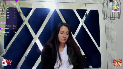  Alaia online show from December 29, 2024, 3:03 pm