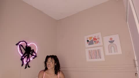 _aleja_x online show from November 1, 2025, 11:34 am