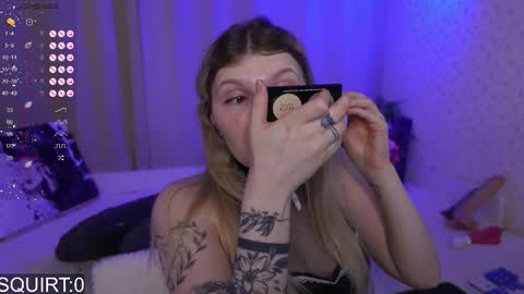 Snapshot of _aleksa chatting on November 25, 2025, 6:13 am Alexa online show from November 25, 2025, 6:13 am