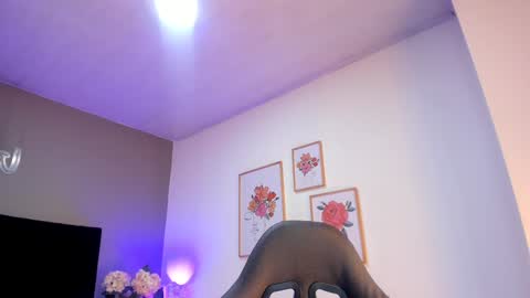 Snapshot of _aliice_1 chatting on December 28, 2024, 5:35 pm  Alice  online show from December 28, 2024, 5:35 pm