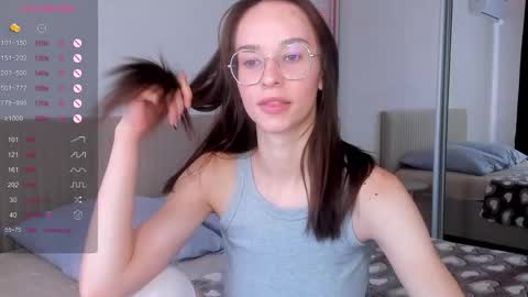 Snapshot of _alissaa_ chatting on November 9, 2025, 11:08 am Alice online show from November 9, 2025, 11:08 am