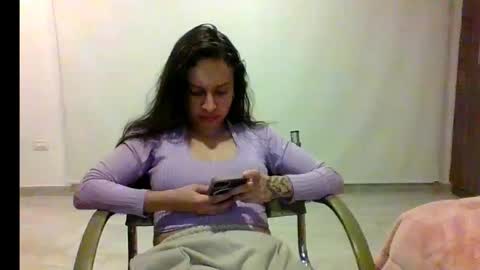 _alyson online show from October 8, 2025, 11:13 pm
