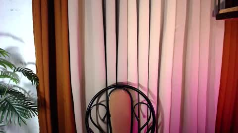 Snapshot of _amyspanks18_ chatting on November 8, 2025, 8:03 am Amy online show from November 8, 2025, 8:03 am