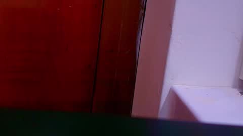 Any online show from September 27, 2025, 7:08 pm