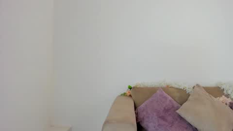 Snapshot of _april_smith_ chatting on January 14, 2025, 3:15 pm online show from January 14, 2025, 3:15 pm