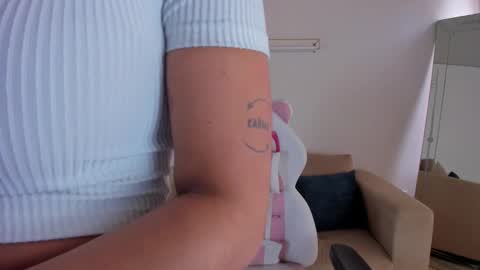 Snapshot of _april_smith_ chatting on September 16, 2025, 3:13 pm online show from September 16, 2025, 3:13 pm