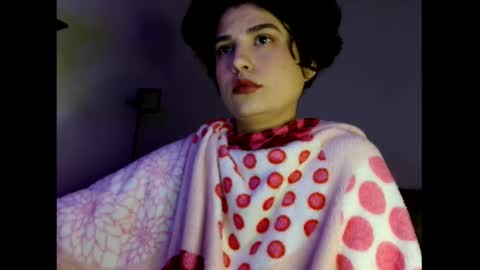 atenea online show from November 21, 2025, 8:46 am