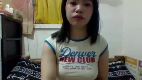 Snapshot of _avv4 chatting on December 16, 2025, 8:03 pm Ava online show from December 16, 2025, 8:03 pm