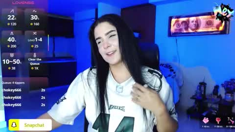 You Baby online show from November 18, 2025, 2:28 am