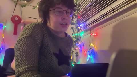 Snapshot of _bandit_b0y chatting on December 5, 2024, 3:04 am bandit online show from December 5, 2024, 3:04 am