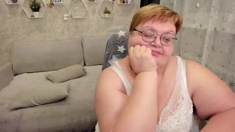 Snapshot of _big_beautiful_love_ chatting on December 29, 2024, 11:29 pm Louise  ONLY IN PVT  Masturbation with dildo and cum  Naked  Show and play with pussy  Blow job  Hand job  ONLY IN PVT  online show from December 29, 2024, 11:29 pm