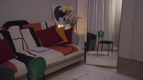 Lili online show from January 29, 2025, 9:28 pm