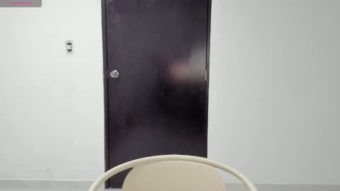 _blairwest_ online show from December 20, 2025, 5:20 pm