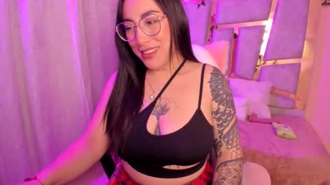 Snapshot of _briigite chatting on September 27, 2025, 9:14 am Angie Independent model online show from September 27, 2025, 9:14 am