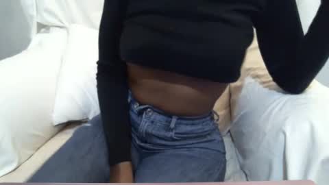 Snapshot of _bunny_b chatting on March 6, 2025, 4:49 pm I will be back soon  online show from March 6, 2025, 4:49 pm